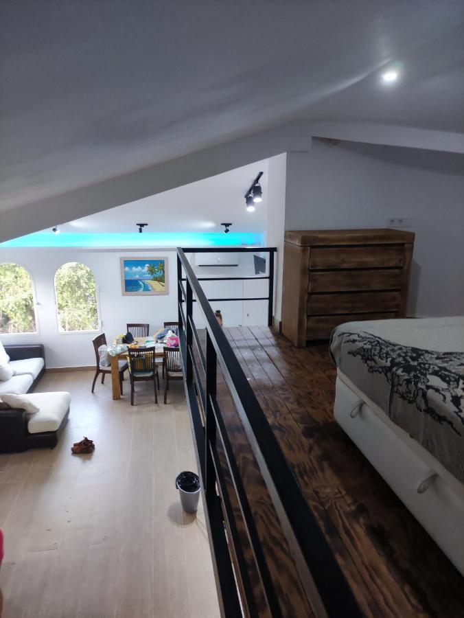 Loft De Lujo Calle De Las Marines دينايا المظهر الخارجي الصورة