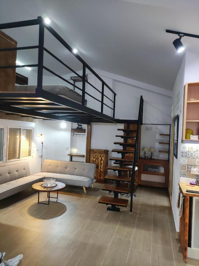 Loft De Lujo Calle De Las Marines دينايا المظهر الخارجي الصورة