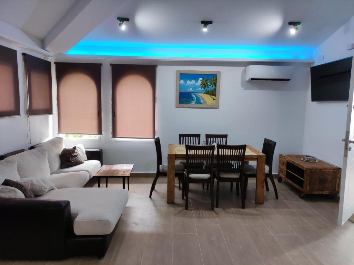 Loft De Lujo Calle De Las Marines دينايا المظهر الخارجي الصورة